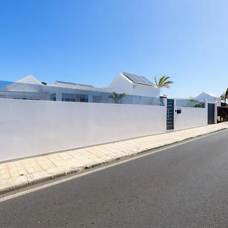 De Carrida * Puerto del Carmen (Lanzarote)